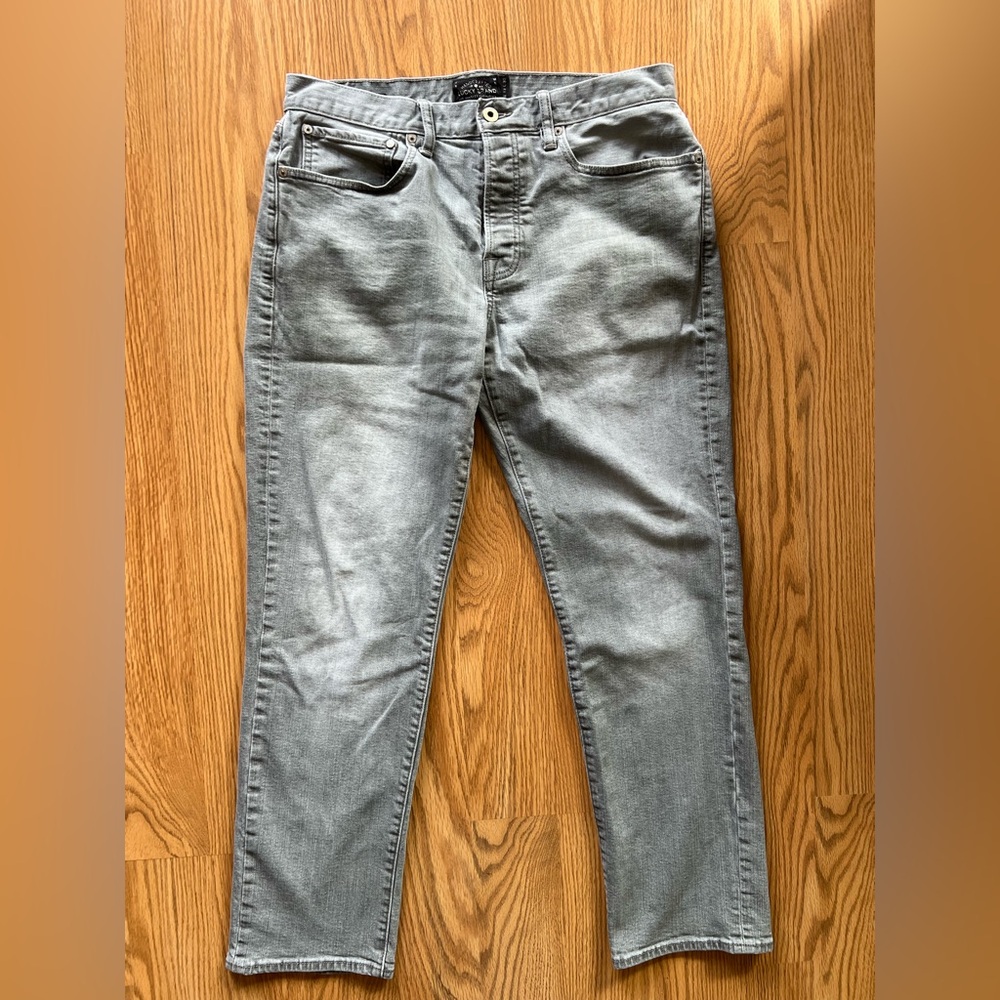 Lucky Brand 121 Heritage Slim Jeans Men’s 33x30 Gray Button Fly Denim